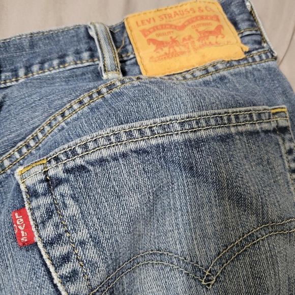 Levi's 559 Jeans 38x30 Men's Regular Fit Straight Leg Red Tab Distressed Pockets - Picture 7 of 9